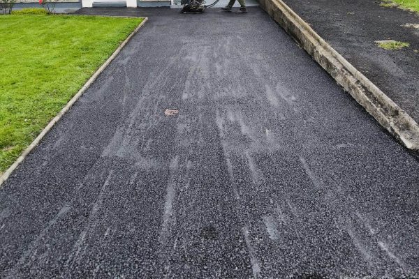 Tarmacadam installation in Mountrath
